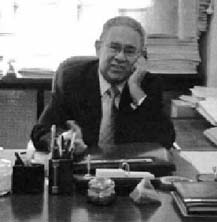 Eduardo García Peregrín en su despacho